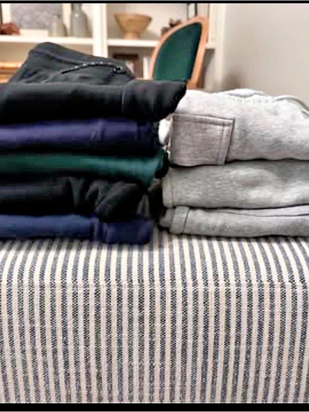 8 pair of Joggers - Youth 8